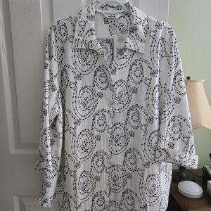 Alia White Blouse with Black Swirl Design